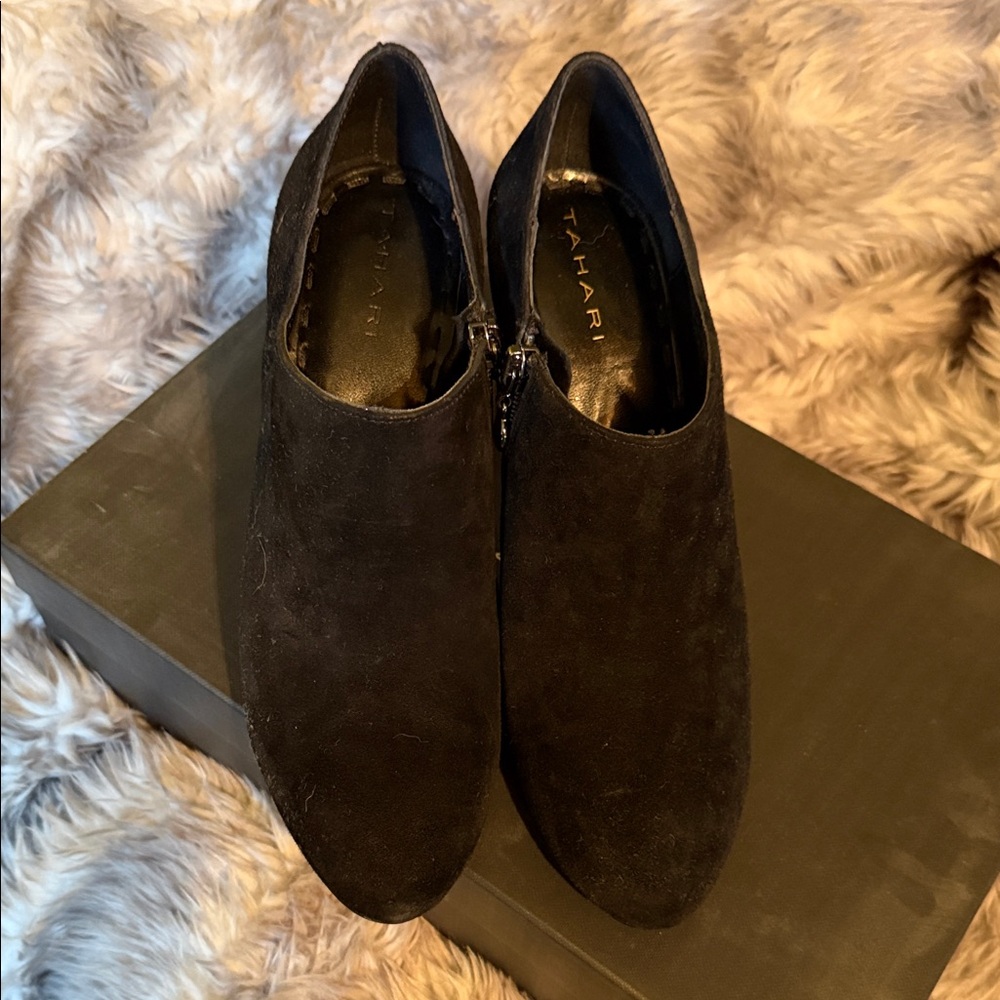 Tahari Women's Black Suede Heeled Boots